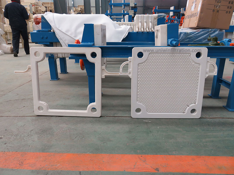 plate and frame filter plate
