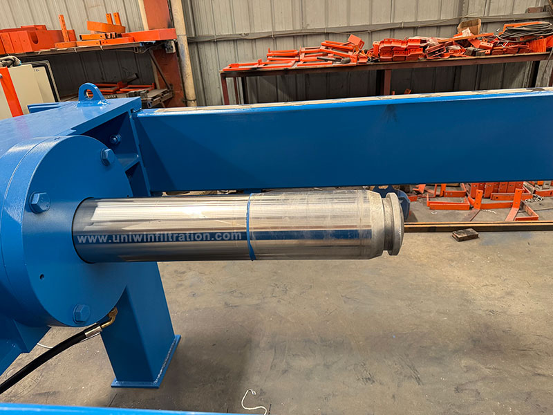 hydraulic cylinder