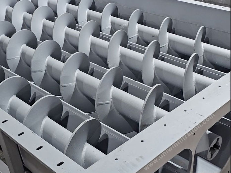 shafted screw conveyor