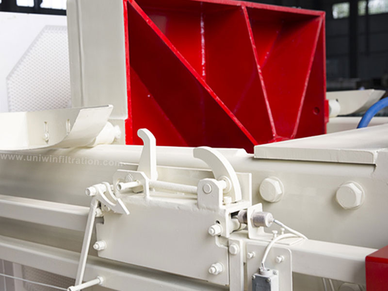 vibrating filter press
