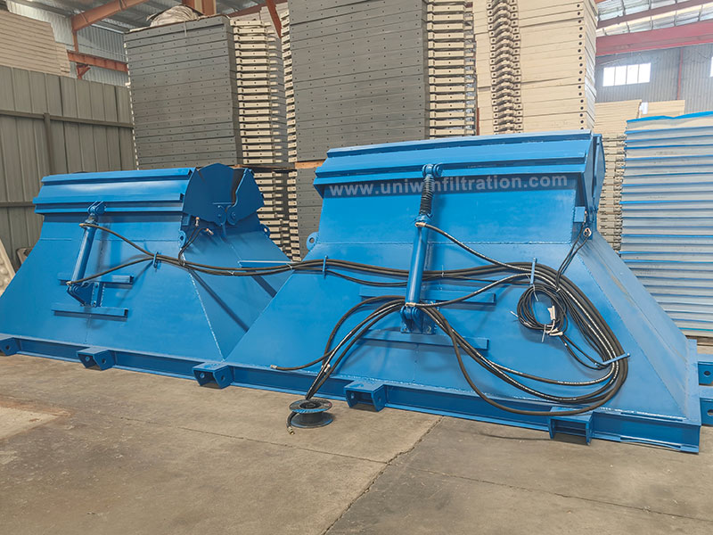 filter press sludge storage hopper