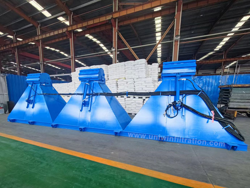 filter press sludge storage hopper