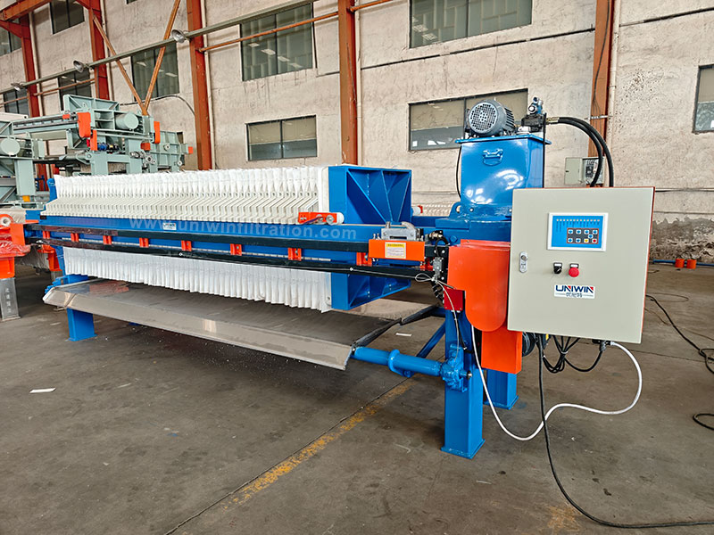 recessed filter press