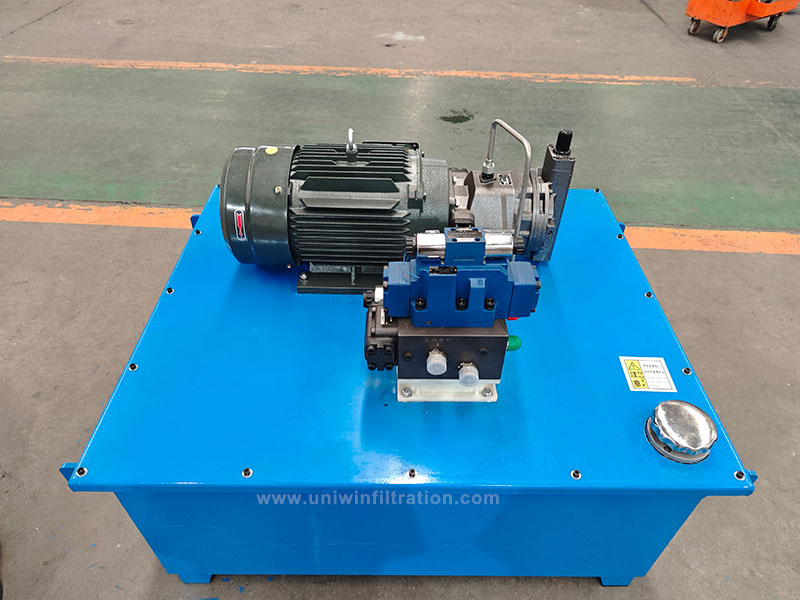 Hydraulic station